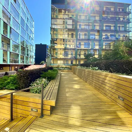 Lägenhet Charming Centre With Free Parking And Spacious Balcony Tallinn