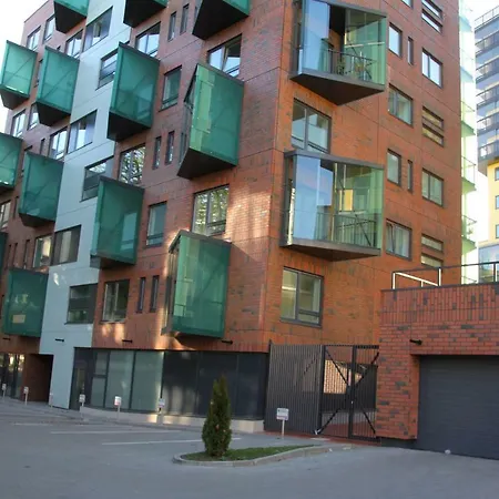 Lägenhet Charming Centre With Free Parking And Spacious Balcony *