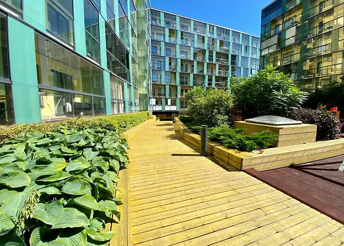 Charming Centre With Free Parking And Spacious Balcony Tallinn