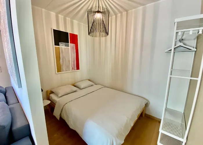 Charming Centre With Free Parking And Spacious Balcony Tallin