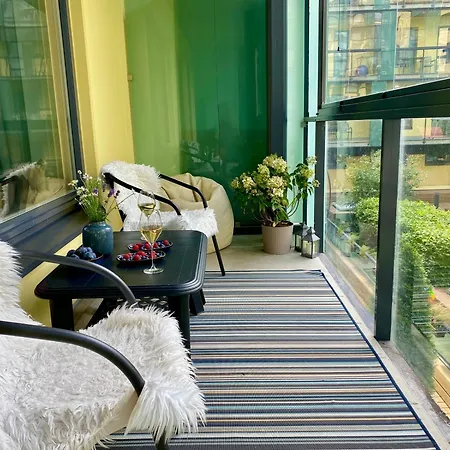 アパート Charming Centre With Free Parking And Spacious Balcony