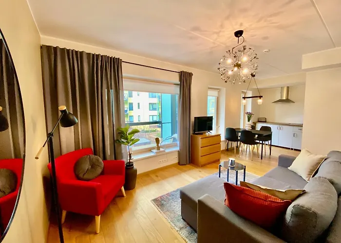 Charming Centre With Free Parking And Spacious Balcony * タリン